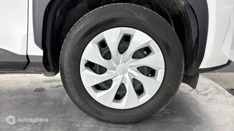 Car image 20