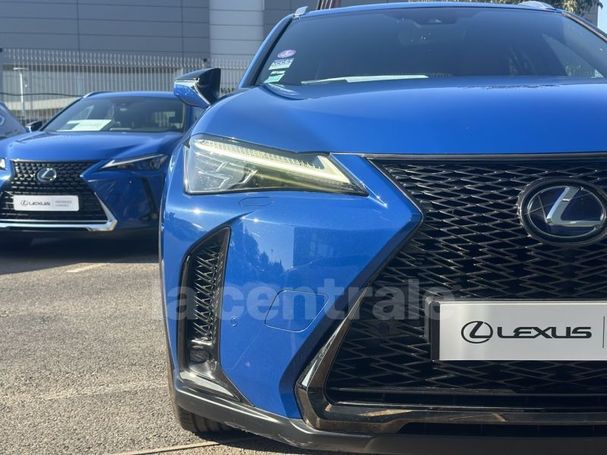 Lexus UX F SPORT 135 kW image number 11