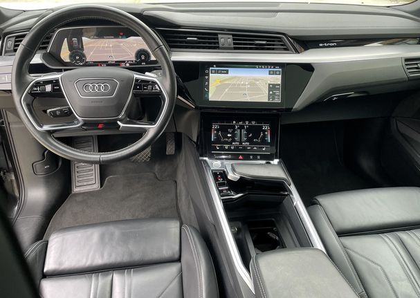 Audi e-tron 50 quattro S-line 230 kW image number 13