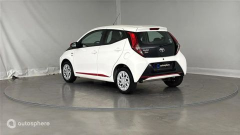 Car image 5