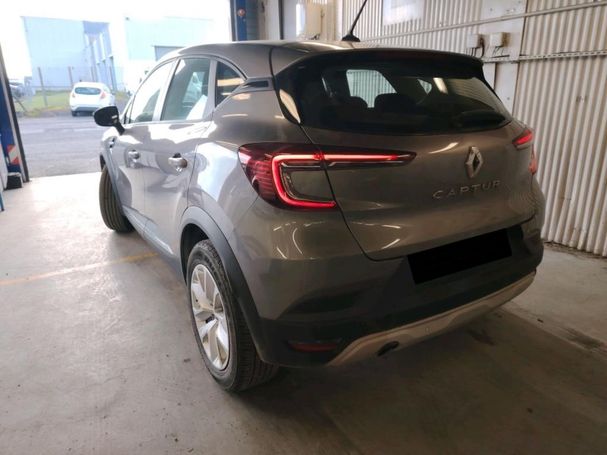 Renault Captur Blue dCi 115 85 kW image number 4