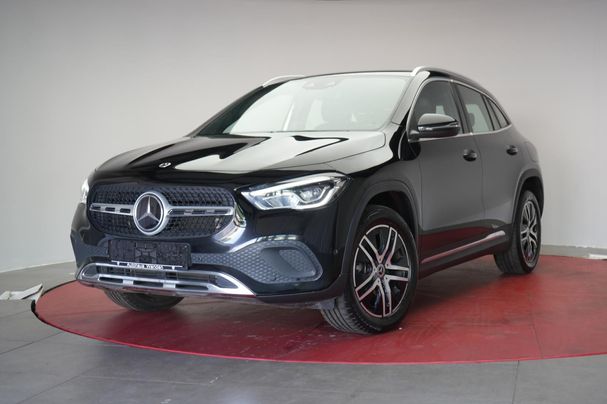 Mercedes-Benz GLA 200 110 kW image number 1