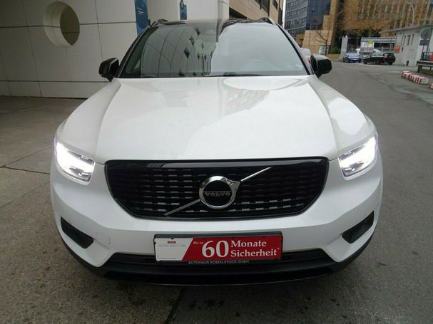 Volvo XC40 T4 140 kW image number 10