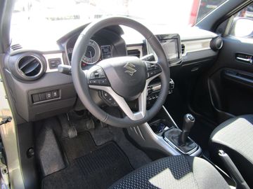 Car image 8