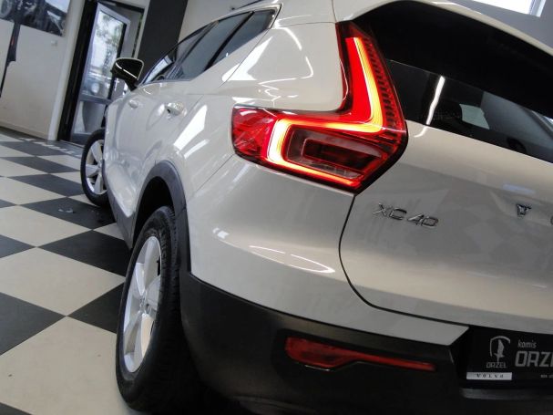 Volvo XC40 120 kW image number 8