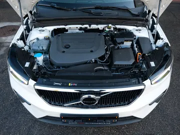 Car image 37