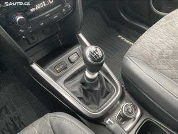 Car image 23