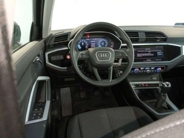 Audi Q3 35 TFSI Business 110 kW image number 5