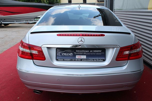 Mercedes-Benz E 200 Coupe Avantgarde 135 kW image number 6