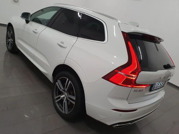 Volvo XC60 D4 140 kW image number 32