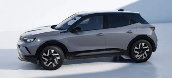 Car image 3