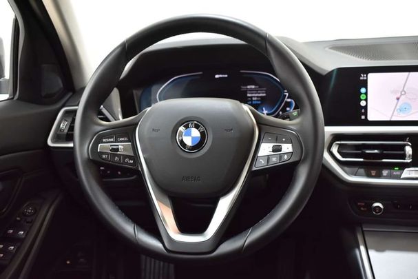 BMW 330 Touring xDrive 185 kW image number 27