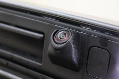 Car image 48