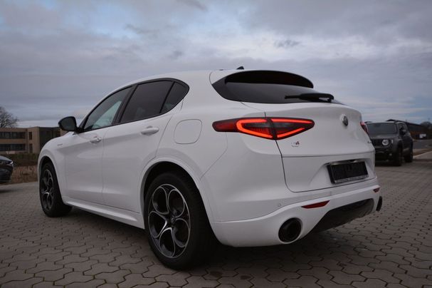 Alfa Romeo Stelvio 2.0 Turbo 16V 206 kW image number 3