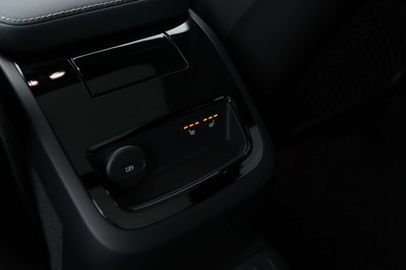 Car image 45