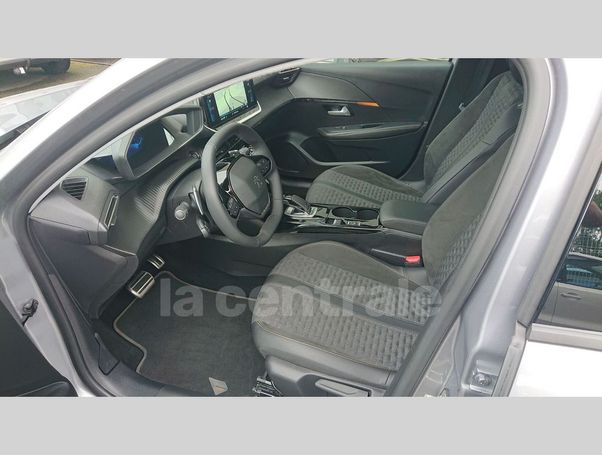 Peugeot 208 PureTech 130 EAT8 96 kW image number 12