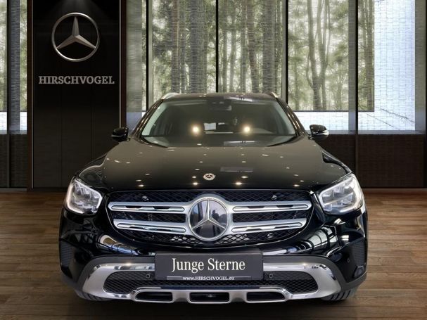 Mercedes-Benz GLC 300 e 235 kW image number 3