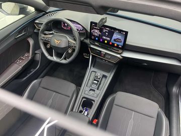 Car image 25