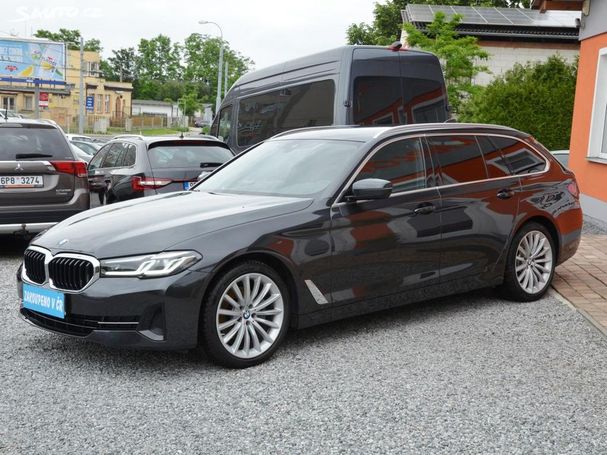 BMW 520d xDrive 140 kW image number 1