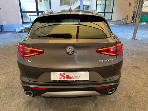 Alfa Romeo Stelvio 2.0 Turbo Business 147 kW image number 9