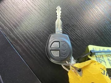Car image 29
