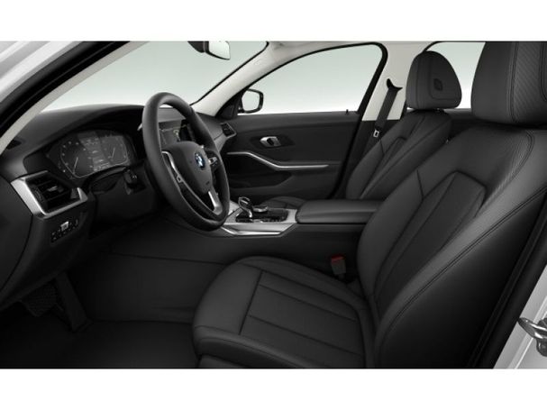 BMW 320d Touring Advantage 140 kW image number 4