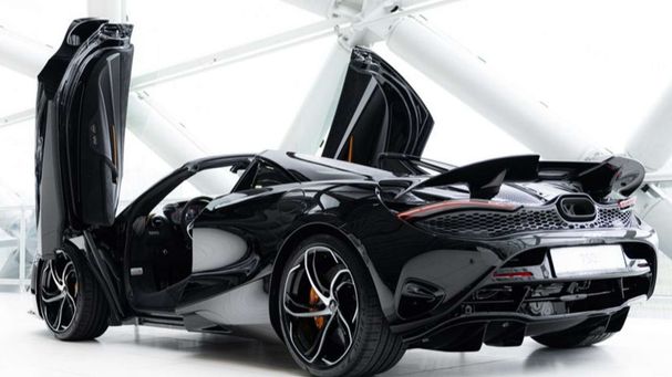 McLaren 750S 552 kW image number 12