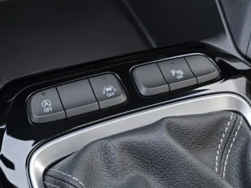 Car image 39