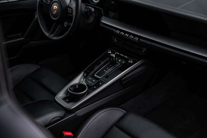 Car image 31