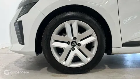 Car image 20