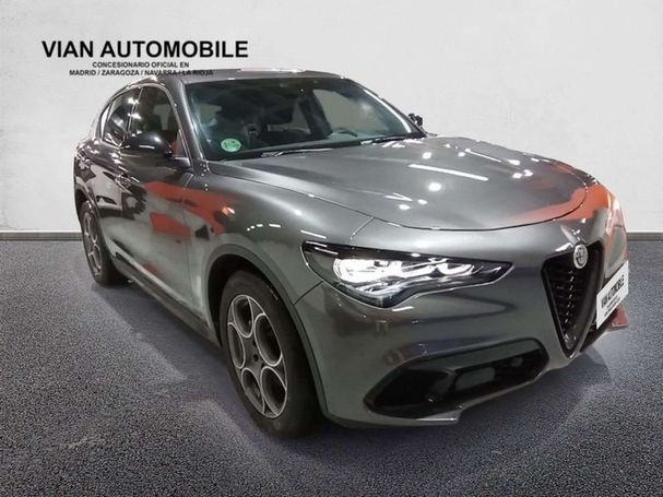 Alfa Romeo Stelvio 2.2 118 kW image number 2