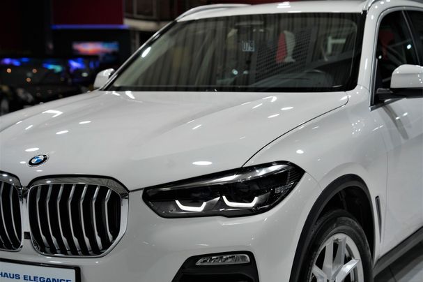 BMW X5 xDrive40i 250 kW image number 8