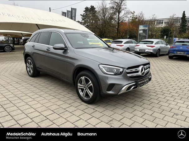 Mercedes-Benz GLC 300 e 235 kW image number 8