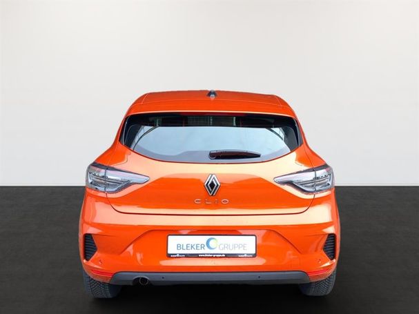 Renault Clio TCe 90 66 kW image number 3