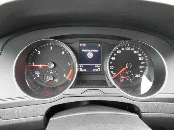 Volkswagen Passat Variant 2.0 TDI DSG 110 kW image number 11