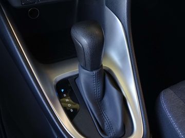 Car image 26