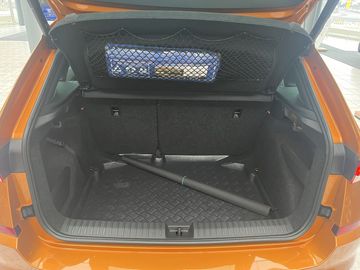 Car image 33