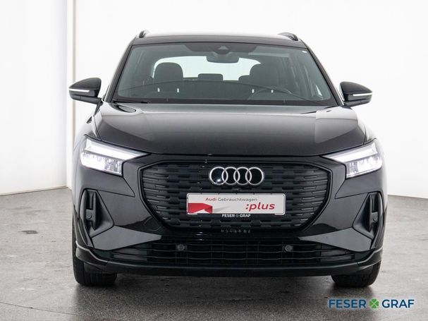 Audi Q4 35 e-tron S-line 125 kW image number 11