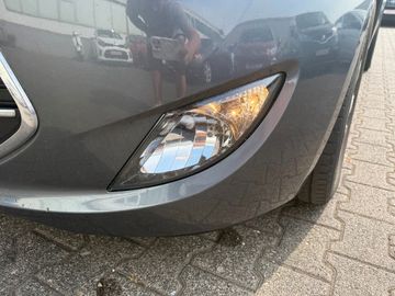Car image 34