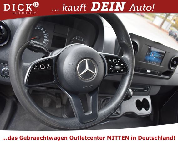 Mercedes-Benz Sprinter 211 CDi 84 kW image number 12