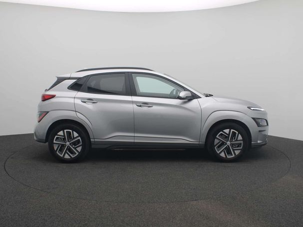 Hyundai Kona EV 150 kW image number 7