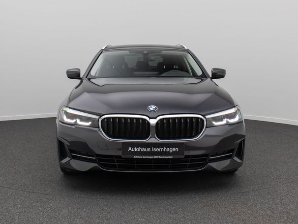 BMW 530 Touring 215 kW image number 3