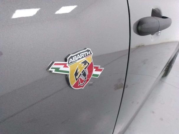 Abarth 695 132 kW image number 13