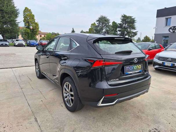 Lexus NX 300 145 kW image number 4