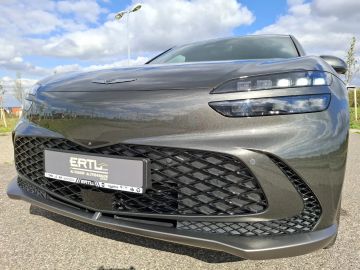 Car image 46