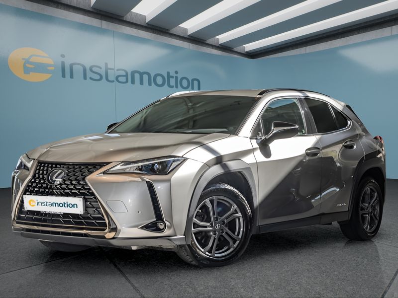 Lexus UX 250h Style+ 135