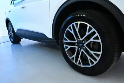 Car image 40