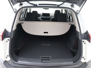 Car image 30