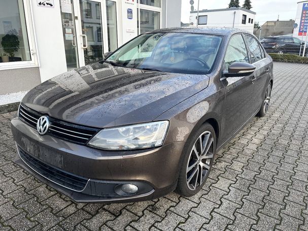 Volkswagen Jetta 2.0 TDI Highline 103 kW image number 1