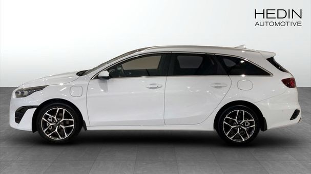 Kia Ceed Plug-in Hybrid 104 kW image number 6